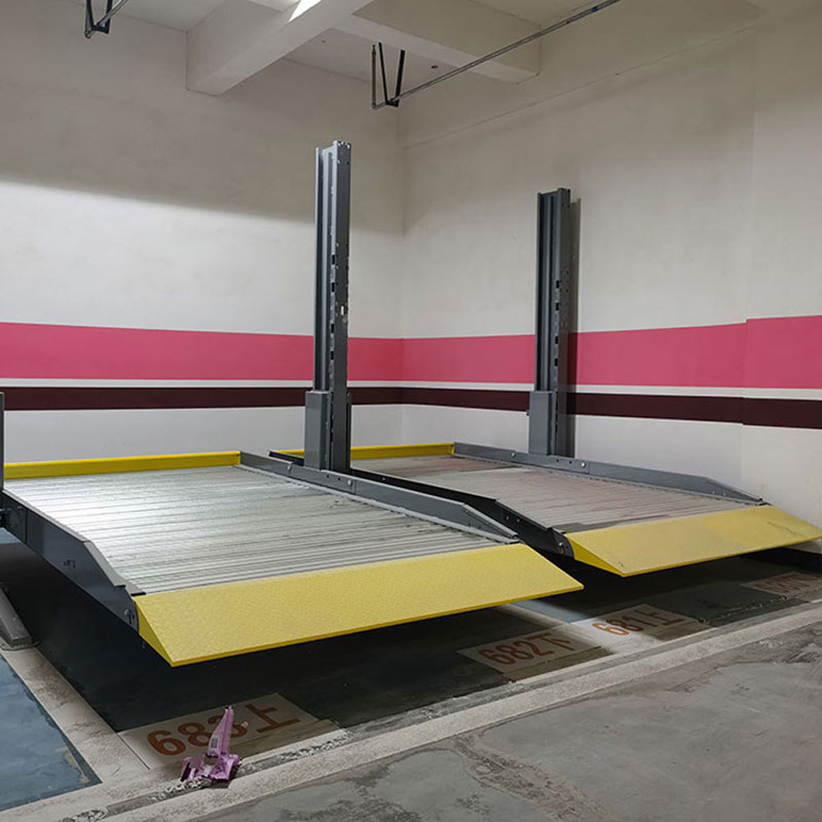 勐海簡易升降式機(jī)械式立體停車設(shè)備過驗(yàn)收