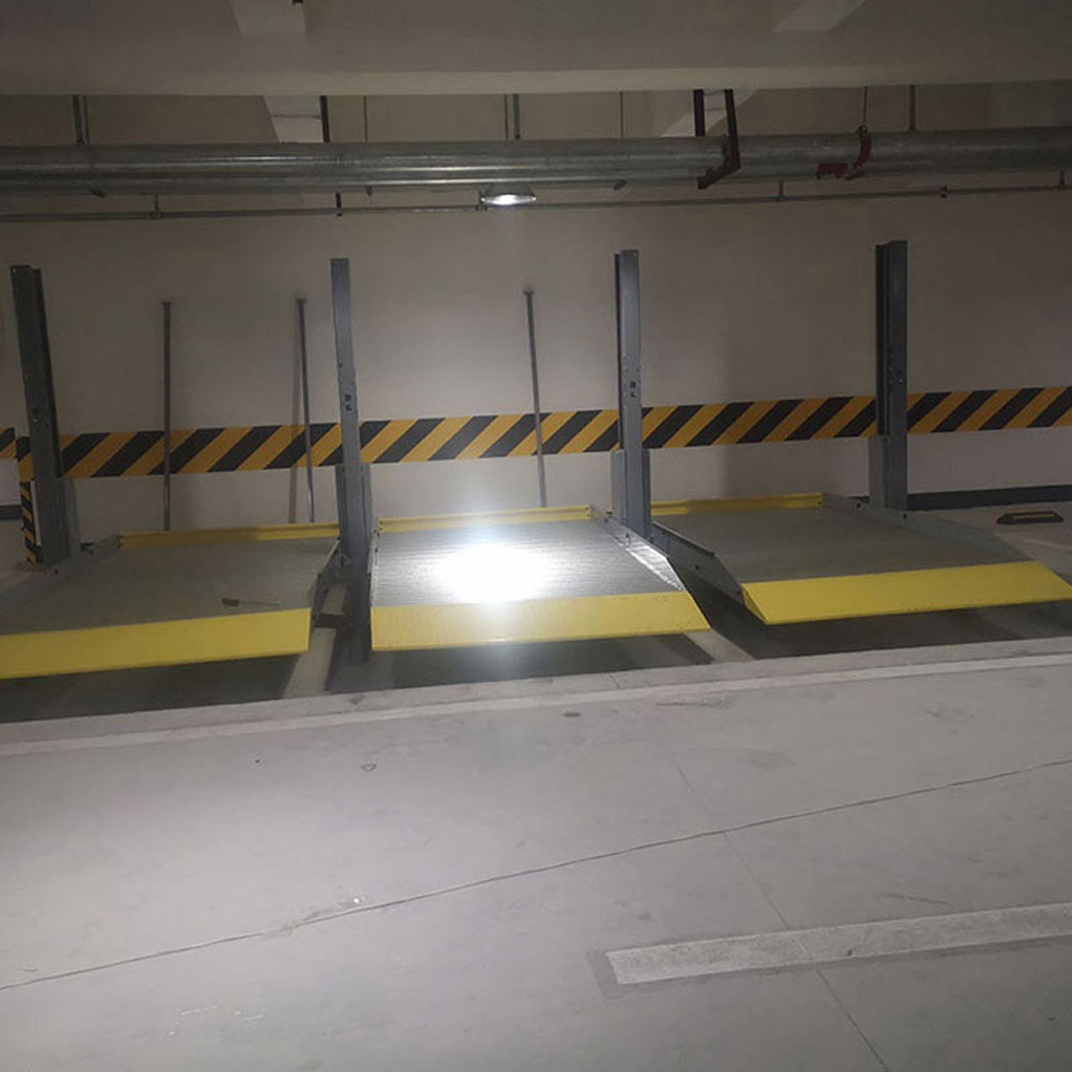 成縣2層機(jī)械停車(chē)設(shè)備過(guò)規(guī)劃