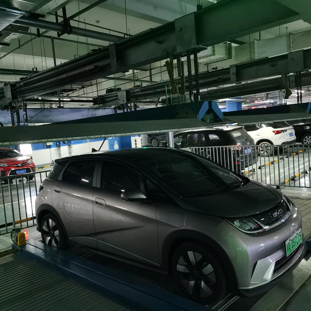 橫移式機械式立體停車設備改造升降橫移式停車設備租賃經營